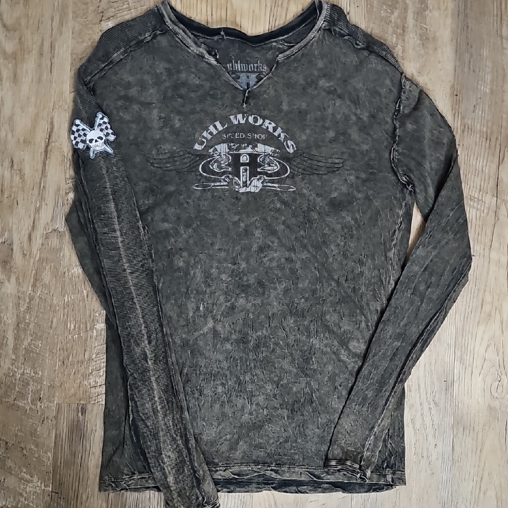 Uhl Works MENS Distressed Army Green Long Sleeve Tee